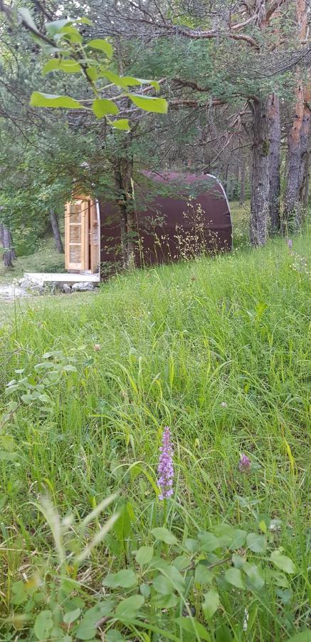 מלון Saint-Martin-de-Clelles Camping La Chabannerie מראה חיצוני תמונה